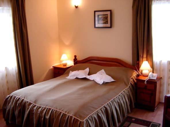 Hotel Cosmos Câmpulung Moldovenesc Chambre photo